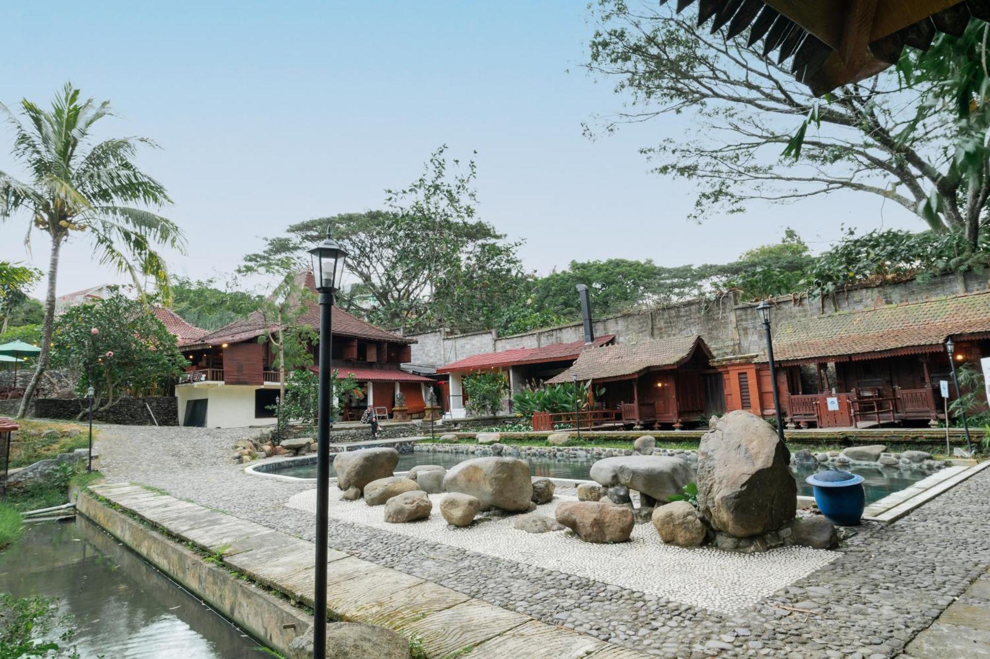 Padi Heritage Hotel Malang Esterno foto